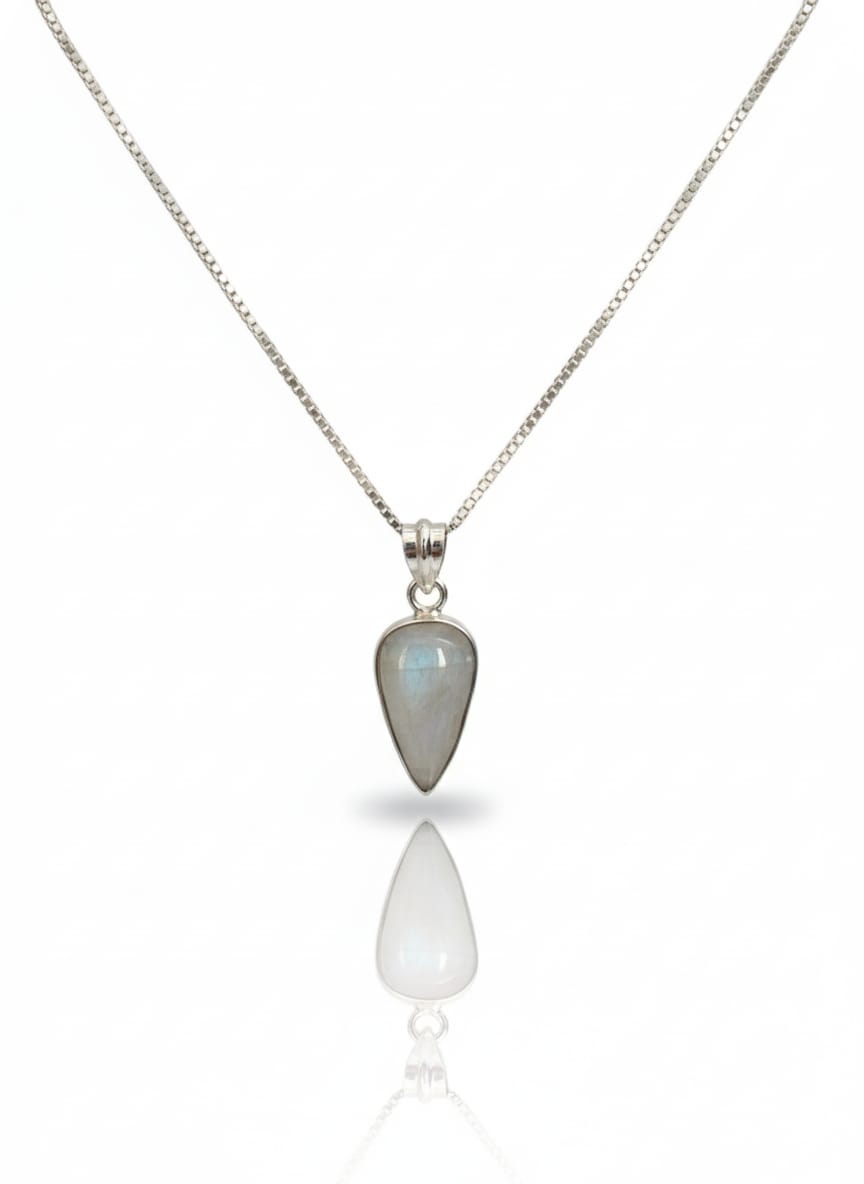 MOONSTONEONE PENDANT