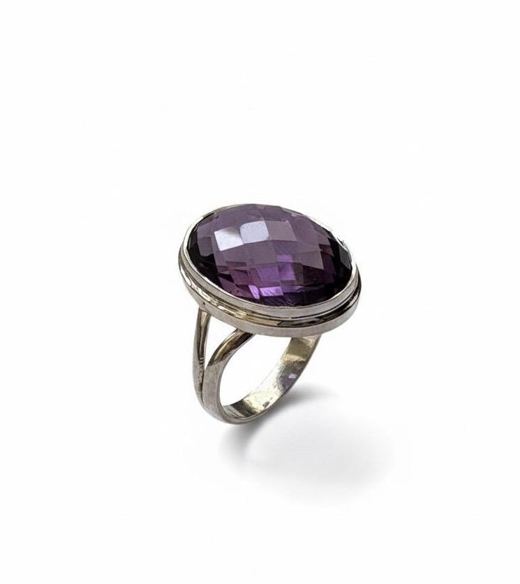 AMETHYST RING