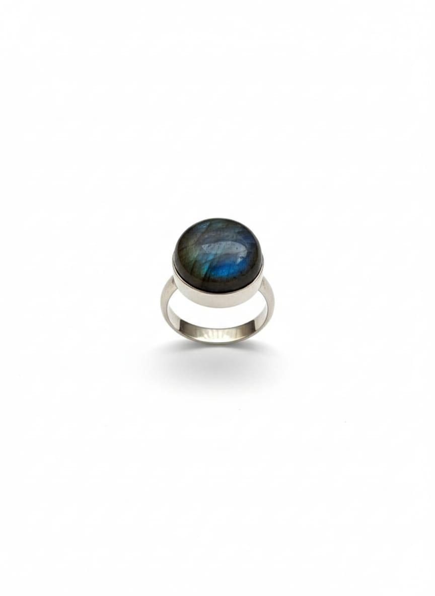 LABRADORITE RING