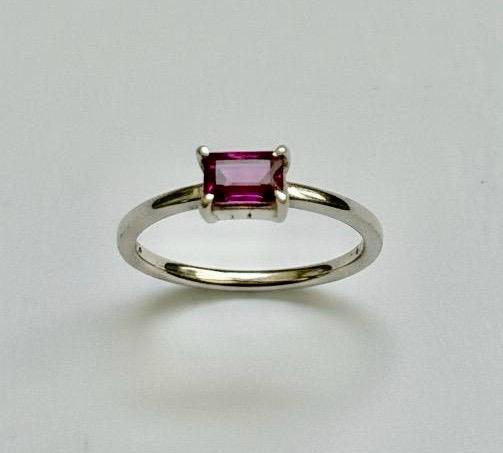 RHODOLITE RING