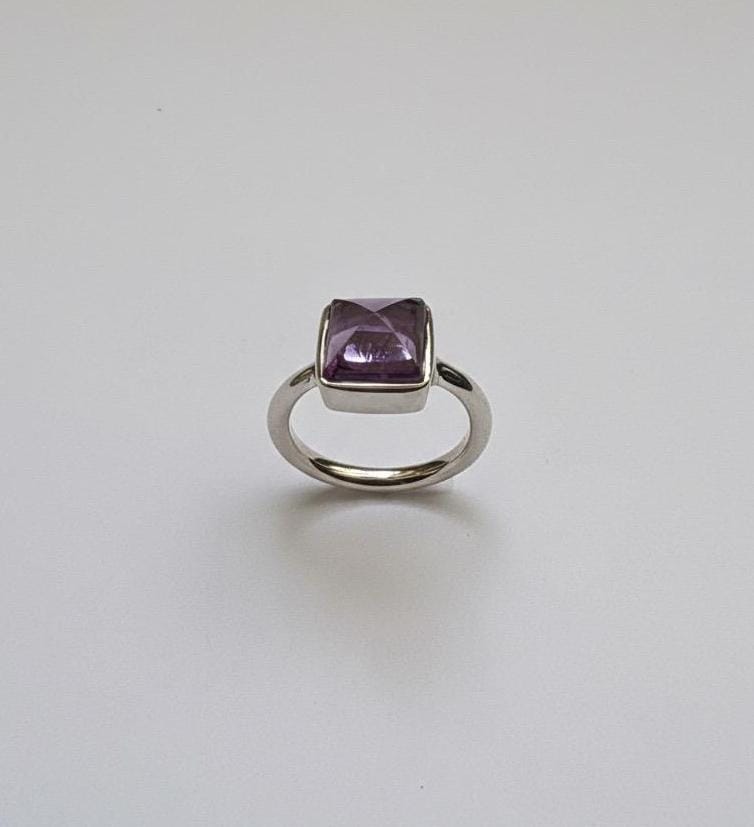 AMETHYST RING