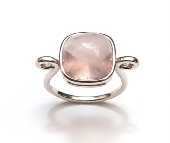ROSE QUATS RING