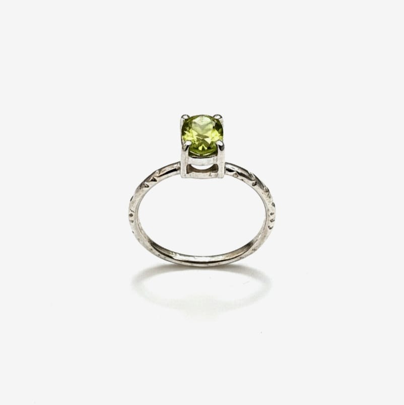 PERIDOT RING
