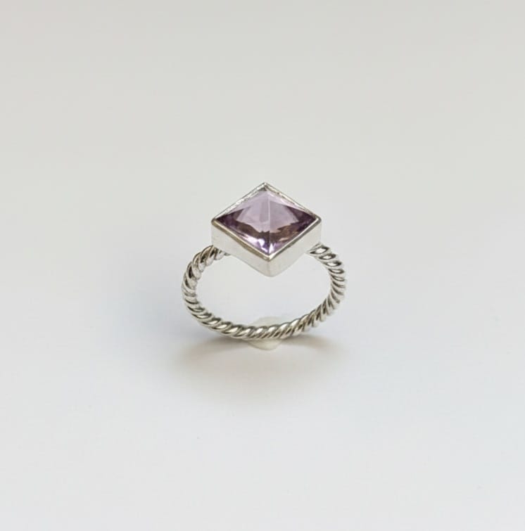 AMETHYST RING