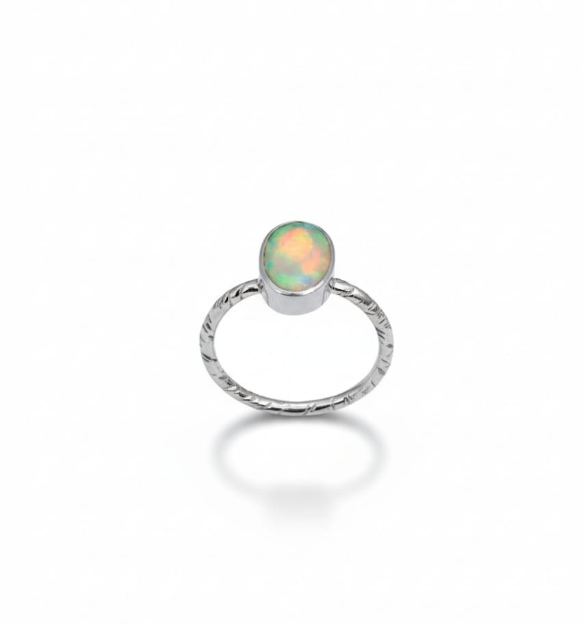 ETHOPIAN OPAL RING