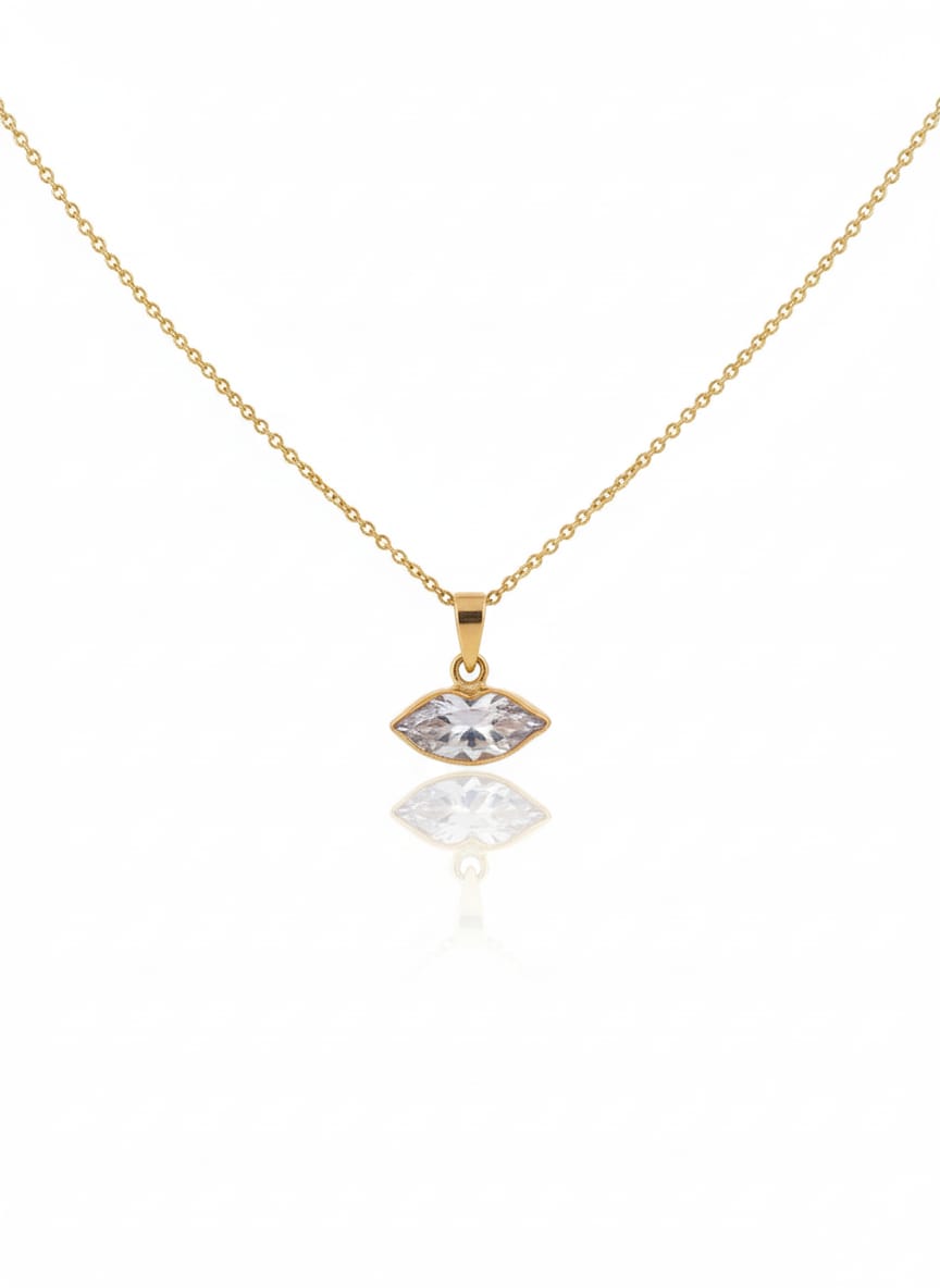 CRYSTAL LIPS PENDANT