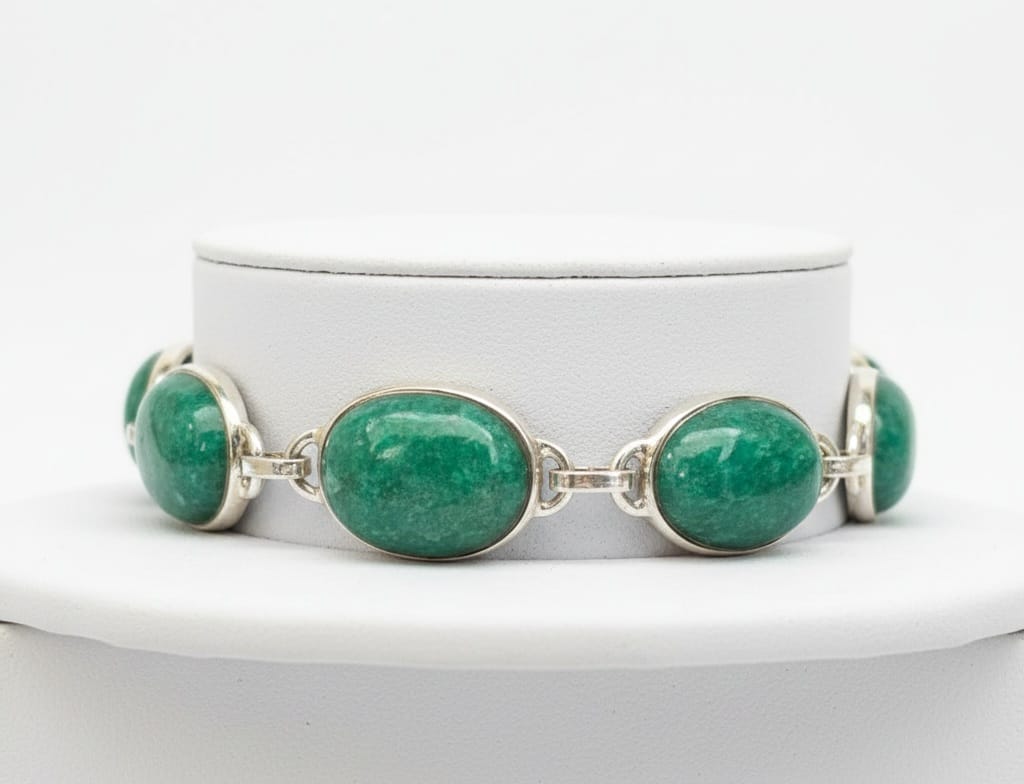 GREEN ONYX BRACELET