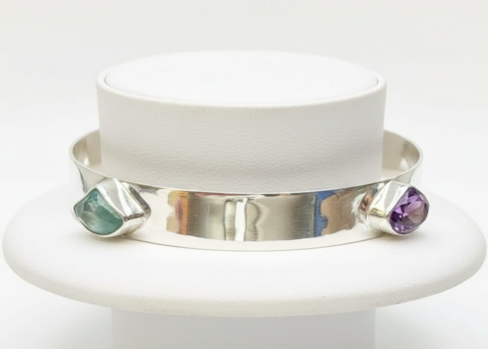 MULTI STONE BANGLE