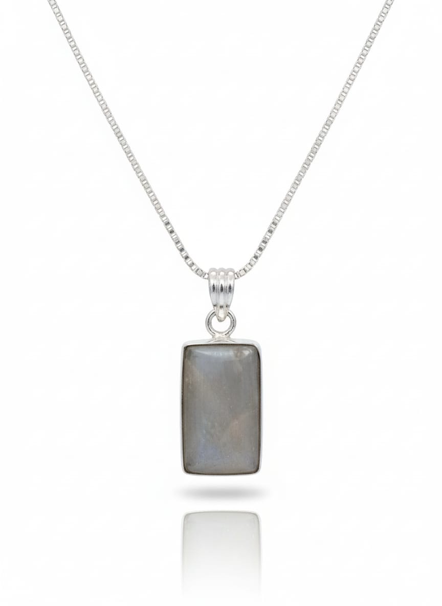 MOONSTONEONE PENDANT