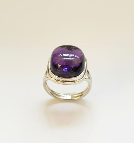 AMETHYST RING
