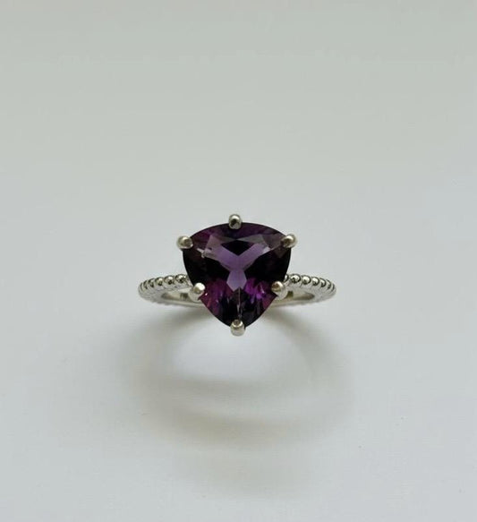 AMETHYST RING
