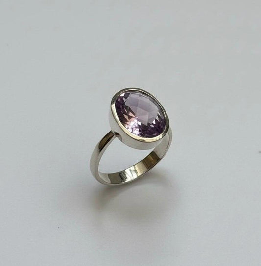 AMETHYST RING