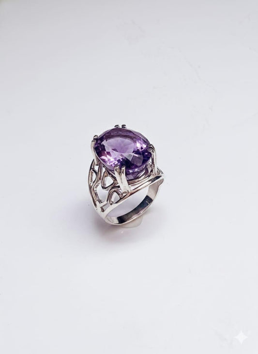 AMETHYST RING