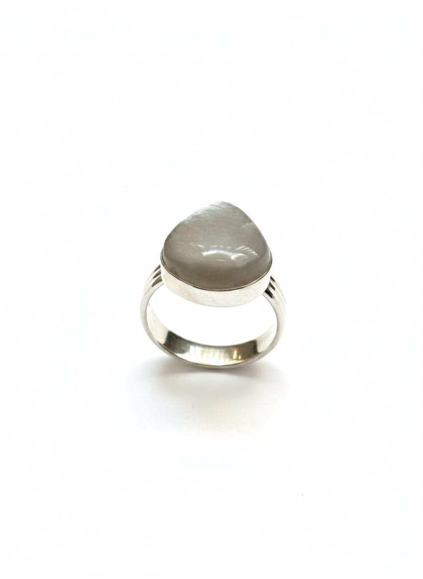 MOONSTONEONE RING