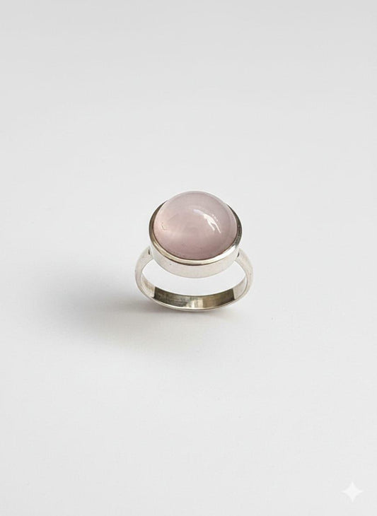 ROSE QUATS RING