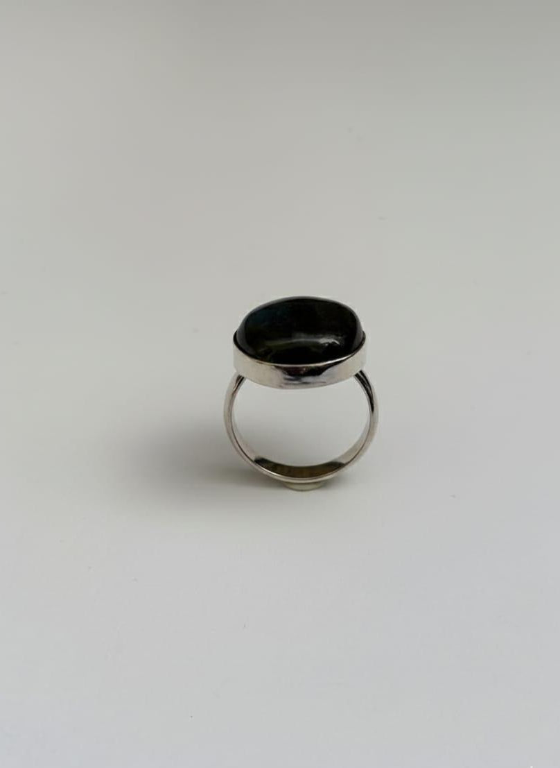LABRADORITE RING