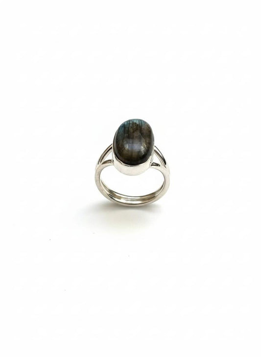 LABRADORITE RING
