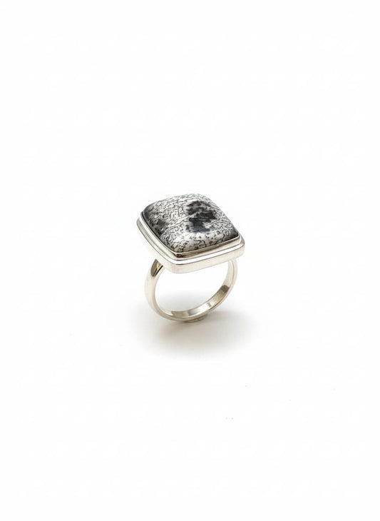 DENDRITE OPAL RING
