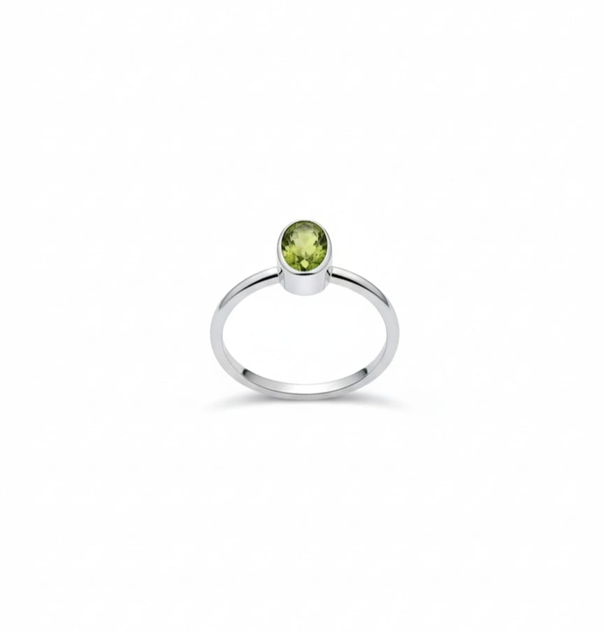 PERIDOT RING