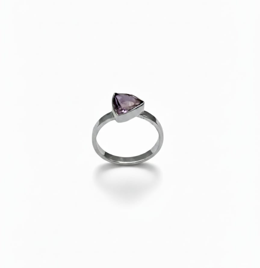 AMETHYST RING