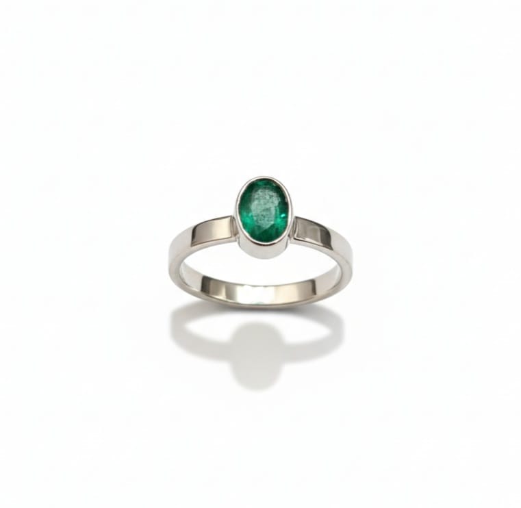 EMERALD RING
