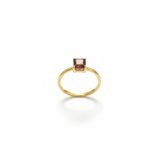 GARNET RING