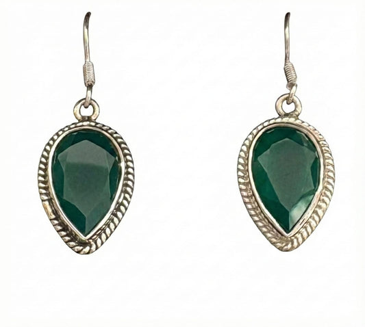GREEN ONYX EARRINGS